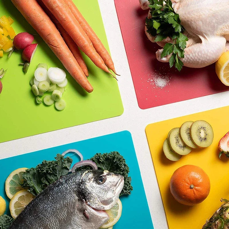 Lightweight Labeled Cutting Board Set